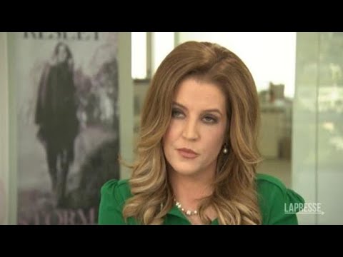 Lisa Marie Presley e il rapporto col padre: «Mi ha sempre influenzato»