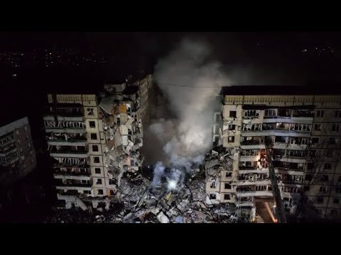 Missile russo colpisce un condominio a Dnipro: il video dal drone