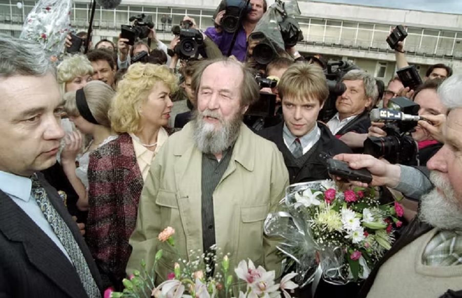Il trionfale ritorno in Russia di Solženicyn