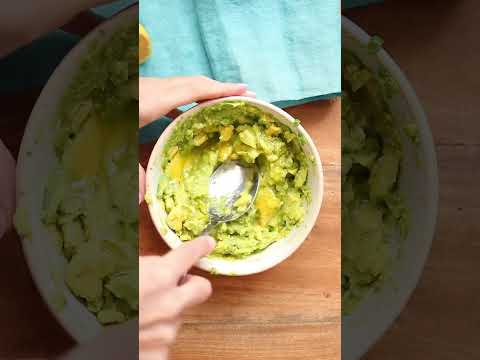 AVOCADO TOAST Ricetta ASMR – facile e gustosissimo #ricettafacile #avocado