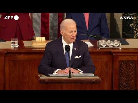 Usa, Biden rilancia: “Vietare le armi d’assalto per prevenire le stragi”