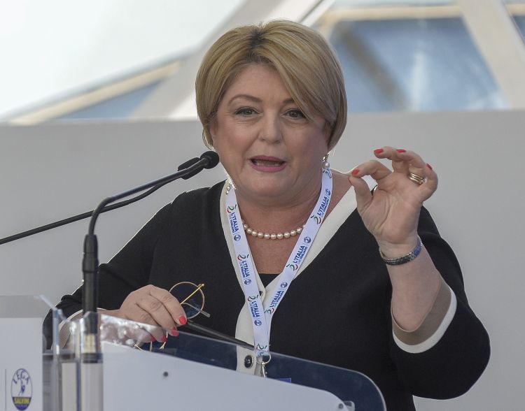 Calderone “Al lavoro per percorsi previdenziali stabili”
