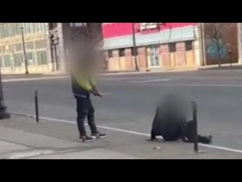 Missouri, l’esecuzione di un uomo in pieno centro: la vittima uccisa sul marciapiede