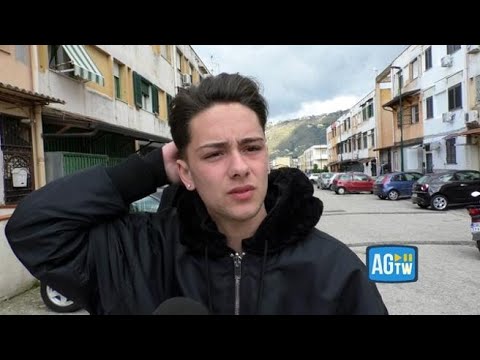 Omicidio Mergellina, parla l’amico-testimone: «È morto tra le mie braccia, esplosi più colpi»