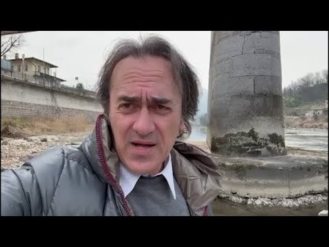 Bonelli: «Riporto le pietre nell’Adige, lo so che Meloni non è Mosè ma agisca contro il…