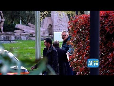 Berlusconi ricoverato al San Raffaele per «controlli di routine»