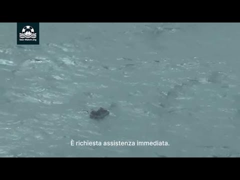 Sea Watch: «Ecco i dialoghi con Roma e Tripoli sul barcone di migranti che si è ribaltato»