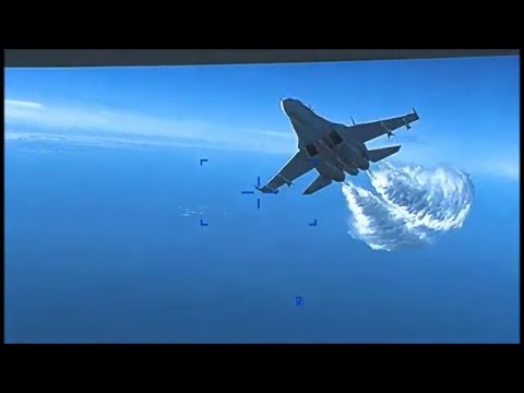 Il momento dello scontro tra un jet russo e un drone Usa sul Mar Nero: il video diffuso dal…