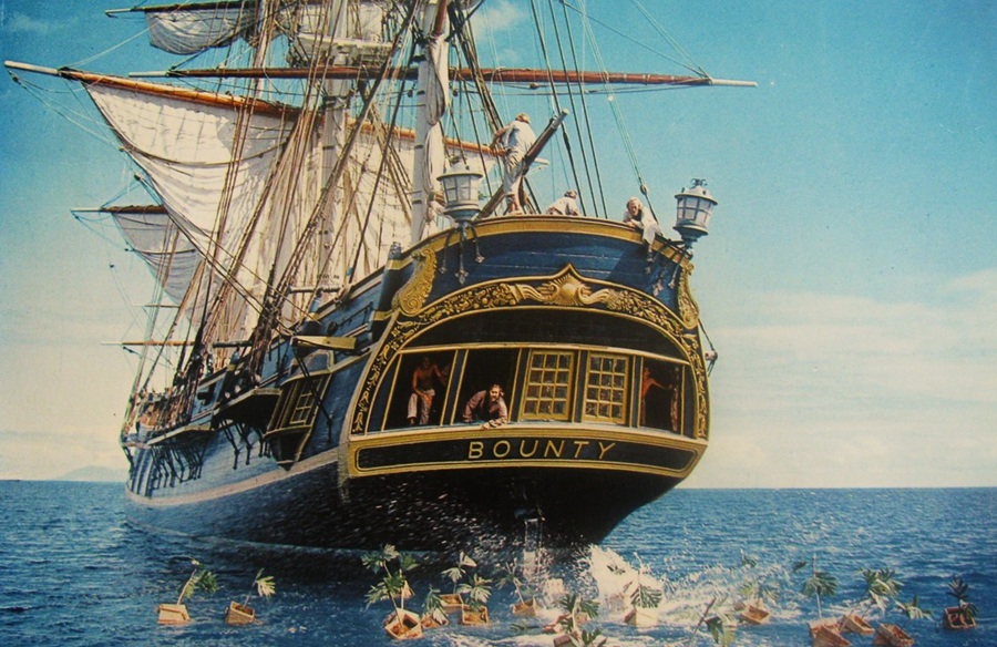 L’ammutinamento del Bounty – L’avventurosa traversata del Kon-Tiki – Le dimissioni di de Gaulle