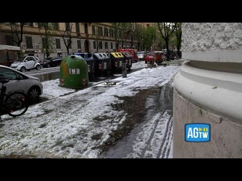 Maltempo Roma, intensa grandinata ha colpito la città: strade innevate