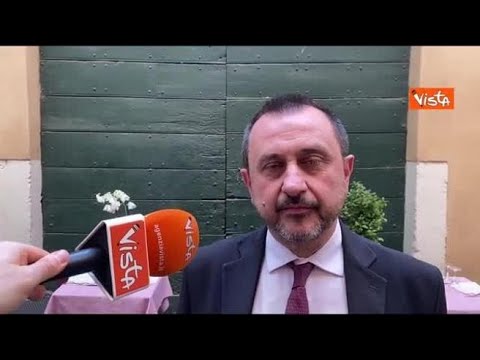 Terzo polo, Rosato: “Politica serve per cucire e noi vogliamo farlo”
