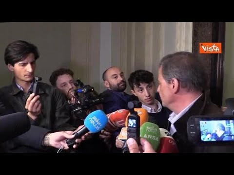 Calenda: “Da Renzi voglio sapere se si fa o meno un’operazione seria”