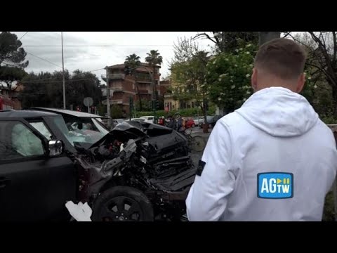 Incidente d’auto per Ciro Immobile a Roma,  il calciatore: «Il tram è  passato con il rosso»