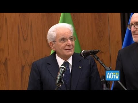 Mattarella in Polonia: «Visita importante per riaffermare amicizia»