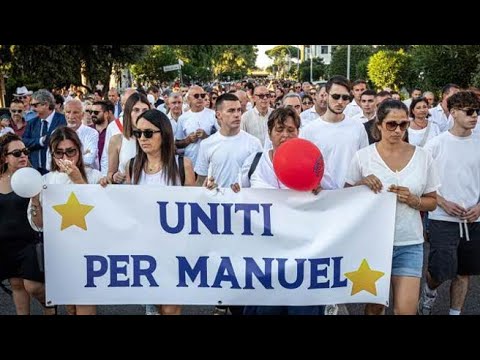 Roma: silenzio e dolore alla fiaccolata per il piccolo Manuel