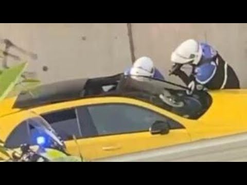 Francia, poliziotto spara e uccide 17enne in auto a Nanterre: il video sui social
