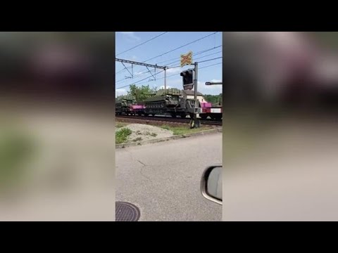 L’Italia invia decine di obici semoventi a Kiev