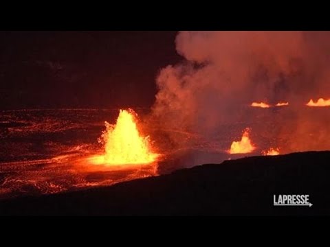 Hawaii, il vulcano Kilauea torna a eruttare dopo mesi di pausa