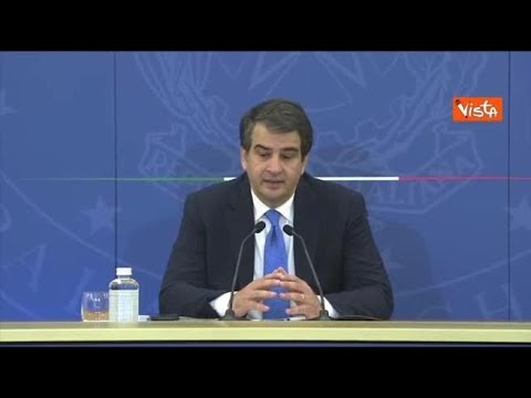 Fitto: «Sul Pnrr nessun ritardo, assolutamente nei tempi previsti dalla Ue»