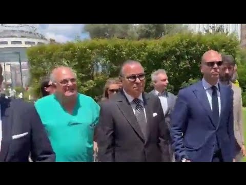 I medici che hanno curato Berlusconi, nessun commento con i giornalisti
