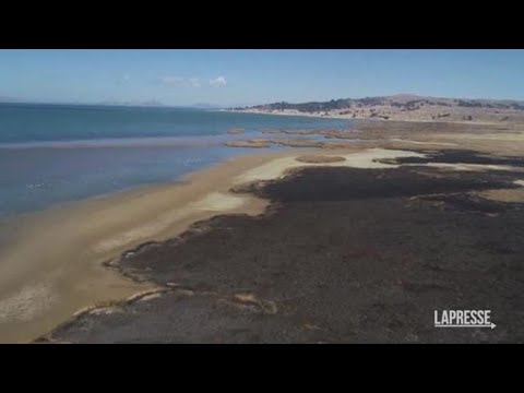 Bolivia, allerta siccità per il lago Titicaca