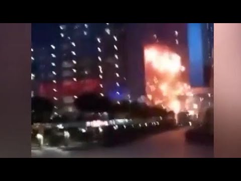 Un drone colpisce il centro di Mosca: l’esplosione e le urla di paura di una donna