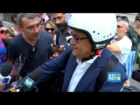 Berlusconi, il notaio Roveda: «Il testamento? Non dirò nulla, né oggi né mai»