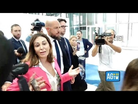 Santanchè: «Ribadisco non ho ricevuto nessun avviso di garanzia»