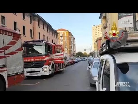 Vigili del Fuoco al lavoro alla Rsa ‘Casa per Coniugi’: le immagini da via dei Cinquecento