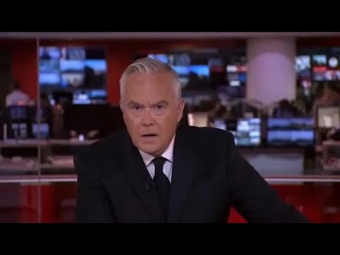 Quando Edwards, oggi al centro di uno scandalo, annunciò in diretta la morte della Regina Elisabetta