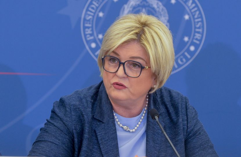 Calderone “Con paga base per legge più danni che benefici”