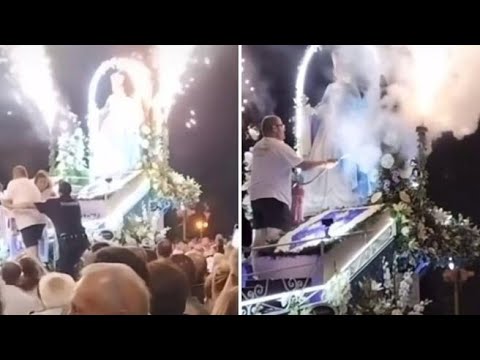 Ad Altamura la Madonna del Buoncammino rischia di prendere fuoco in processione