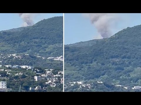 Vasto incendio sul monte Epomeo a Ischia: colonna di fumo visibile a chilometri di distanza