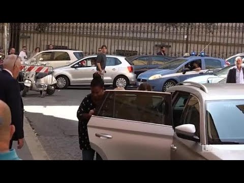 Napolitano, la moglie Clio rientra nella sua casa nel centro di Roma