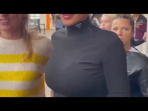 #KylieJenner, Scarlett Johansson, Rosalia tutte alla MFW per lo show di Prada