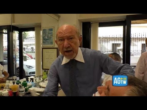 Il ricordo del barbiere di Napolitano: «Una volta dimenticò di pagare, si scusò dicendo: ‘Non…