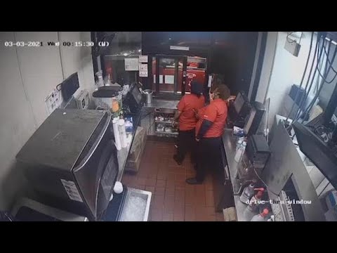 Houston, dipendente fast food spara a cliente che protestava per delle patatine