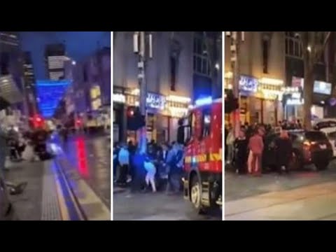 Auto perde il controllo e piomba su pedoni a Melbourne, travolgendo una fermata di autobus