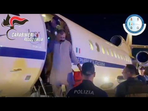 Saman Abbas, l’arrivo del padre in Italia all’aeroporto di Ciampino di Roma