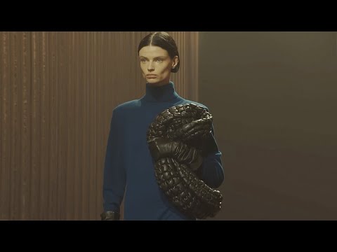 COS | Fall Winter 2023/2024 | Full Show