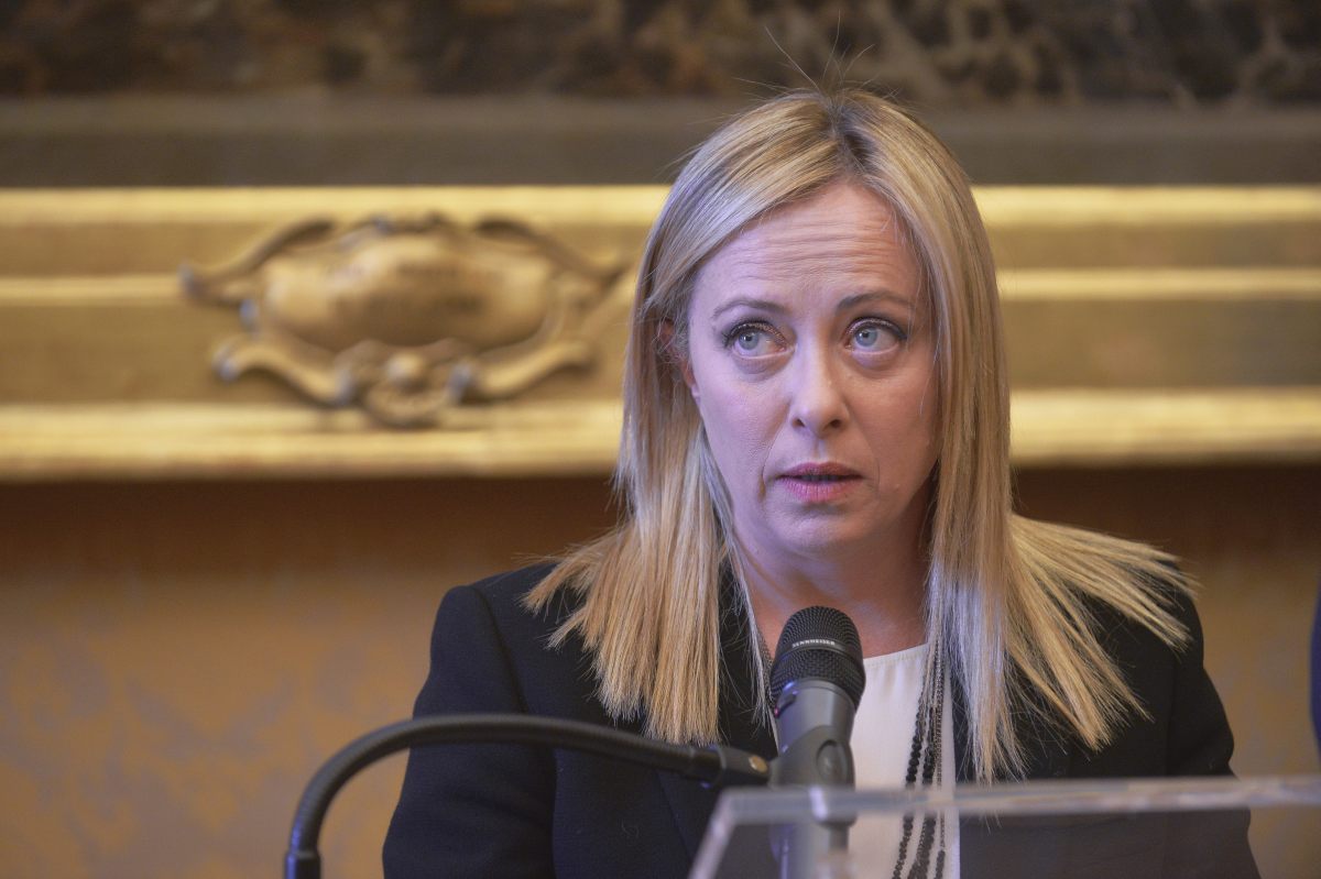 Meloni “La mia relazione con Giambruno finisce qui”
