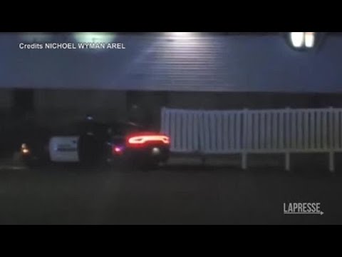 Sparatoria in Maine: le persone in fuga terrorizzate, i soccorsi ai feriti. Le immagini dopo la…