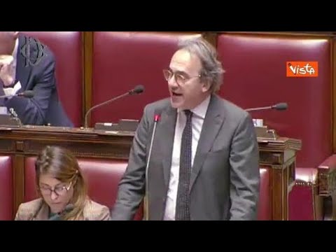Educazione sessuale a scuola, caos in Aula. La Lega: «Una nefandezza». Ira di Bonelli: «Qui non…