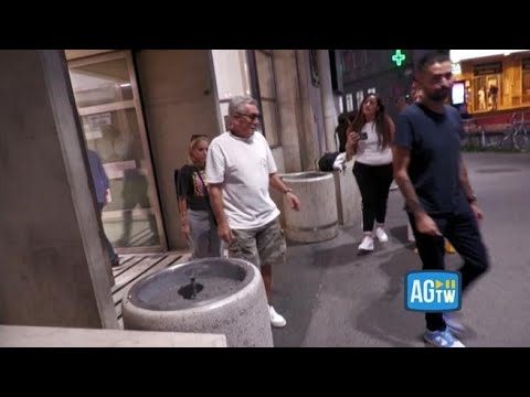 Fedez, il papà esce dall’ospedale: «Sta un po’ meglio»