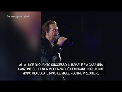 Bono degli U2 dedica «Pride» a ragazzi morti al rave in Israele