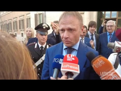 Spintoni Coldiretti-PiùEuropa, Lollobrigida: «Violenza stia lontana da Istituzioni»