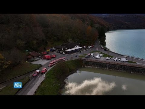 Le ricerche degli ex fidanzati Giulia e Filippo al lago di Barcis: i rilievi dei vigili del…