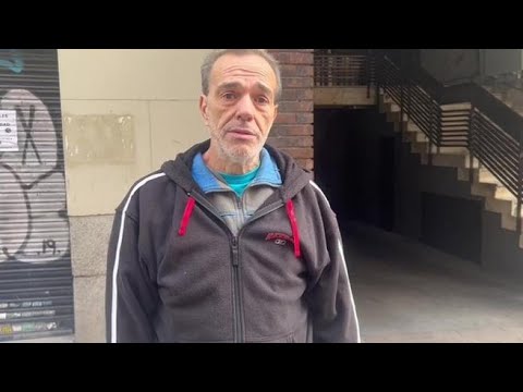 Il testimone che ha soccorso il fondatore di Vox dopo l’attentato: «È sempre stato cosciente»