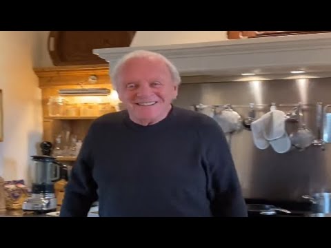 L’attore Anthony Hopkins omaggia l’Italia (ancora una volta): ecco come