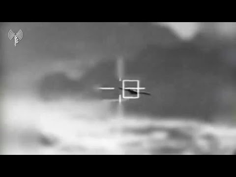 L’aereo da caccia israeliano intercetta e abbatte un drone Houthi sul Mar Rosso